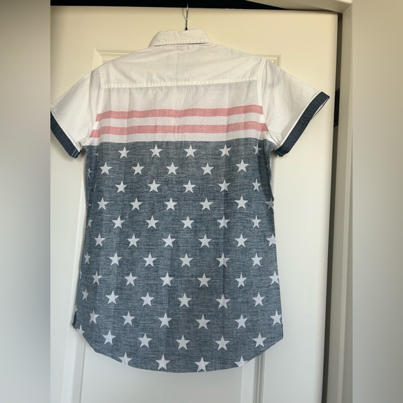 Free Planet  Mens White Button Front Shirt American Flag - Picture 5 of 15